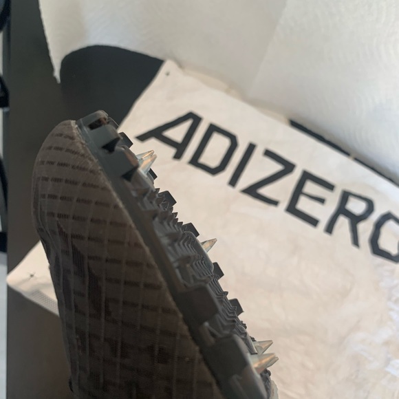 Adidas track spikes 9.5, 50% of the cleat was composed from recycled materials. - Picture 6 of 8